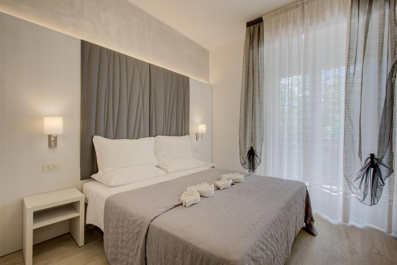 Hotel Bremen Rimini Buitenkant foto