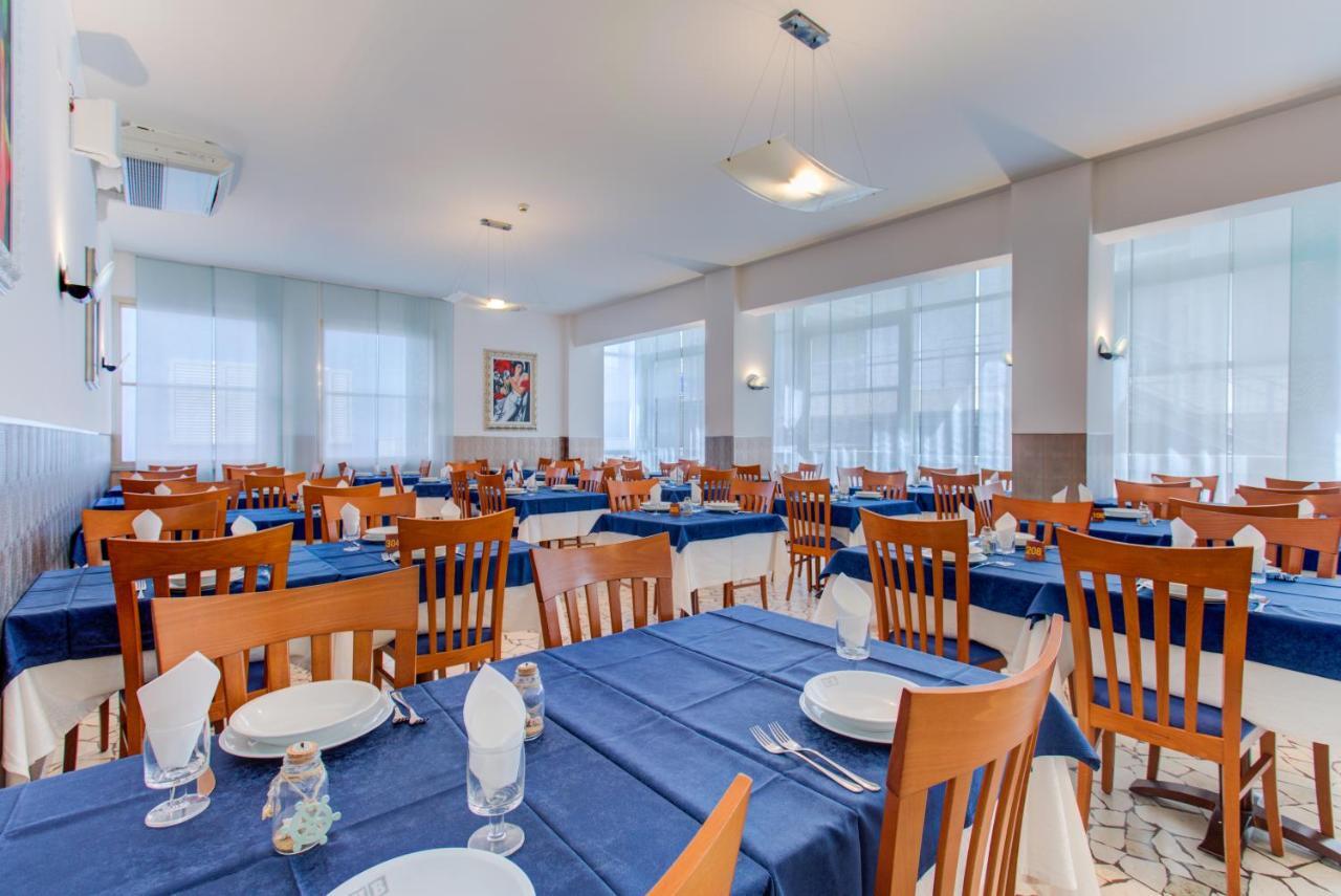 Hotel Bremen Rimini Buitenkant foto